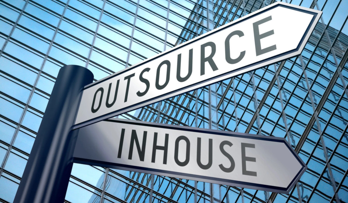 WHY SHOULD YOU OUTSOURCE YOUR PROJECT
